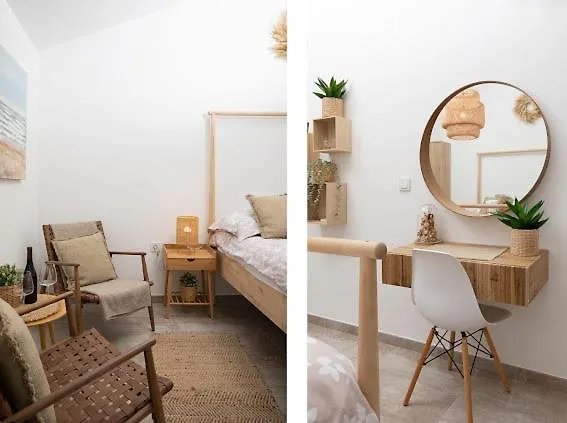 Guest house Apartments And Rooms Jakic
