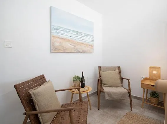 Apartments And Rooms Jakic Guest house