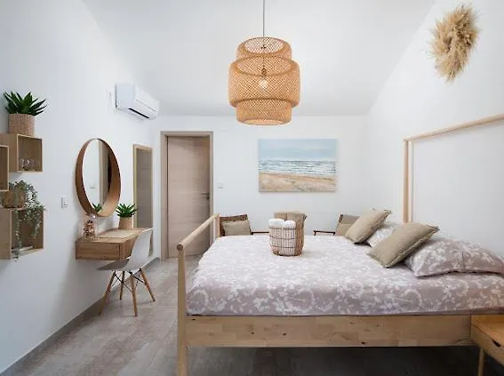 Apartments And Rooms Jakic Medulin