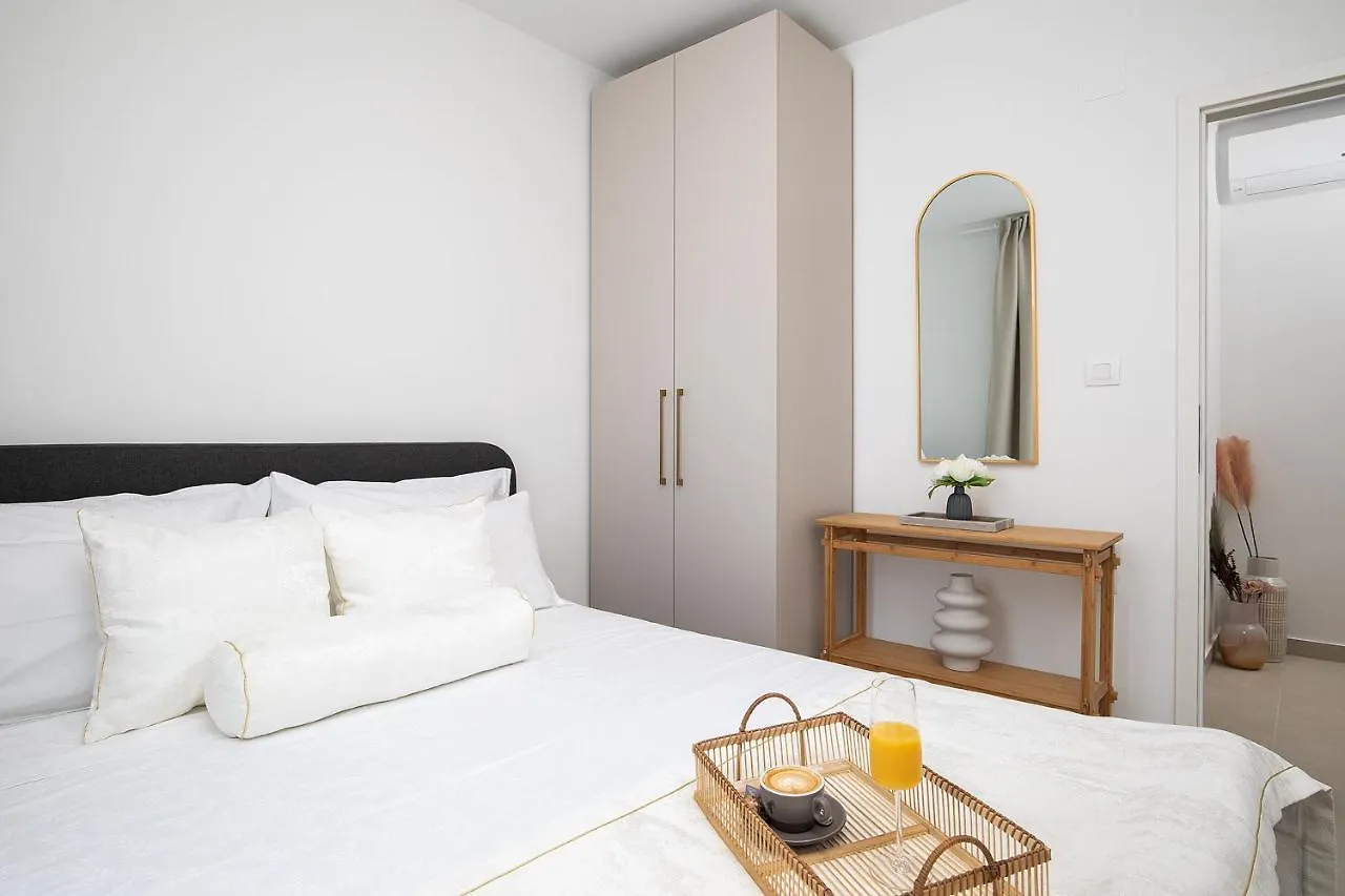 Apartments And Rooms Jakic 3*, Medulin